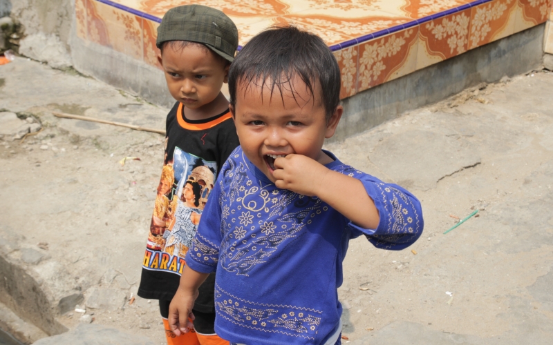 Bocah-bocah ajaib, tumbuh di antara kesuraman